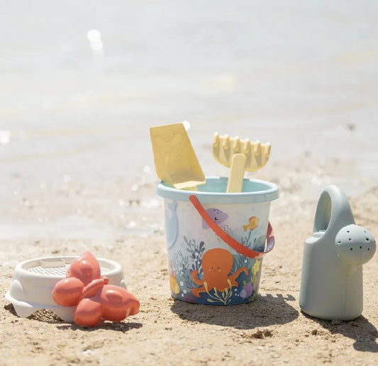 Tente anti uv et jouets